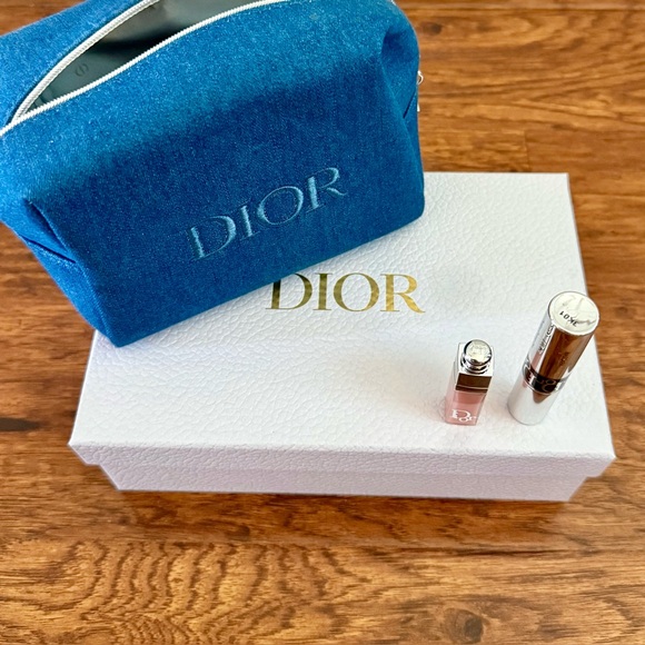 Dior 3PC gift set (pouch + mascara+ lip gloss) - Picture 2 of 4